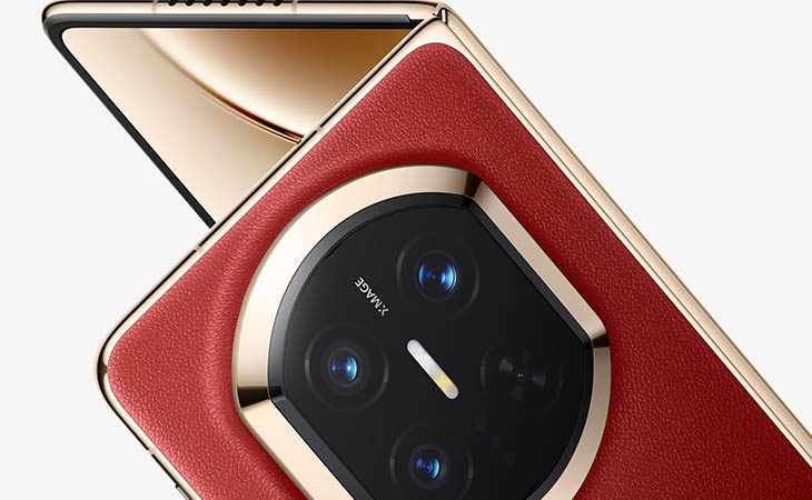 هاتف HUAWEI Mate X7: حقبة جديدة من التصوير الرائد في هاتف فائق النحافة قابل للطي